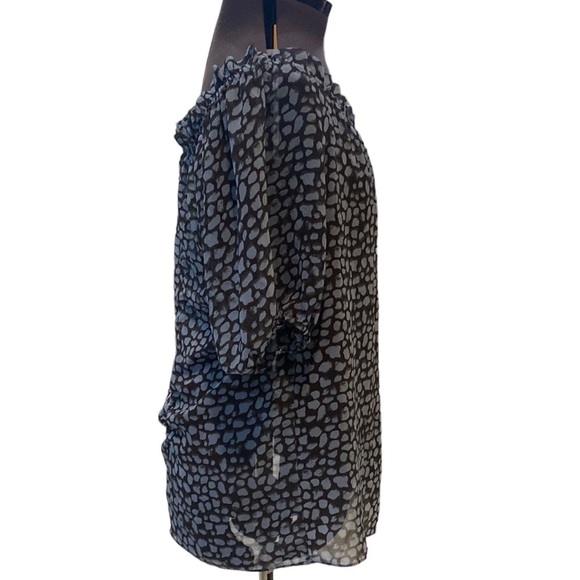 Moda International Womens Sheer Blue/Black Beaded Blouse Sz L V-Neck Puff Sleeve - Picture 6 of 9